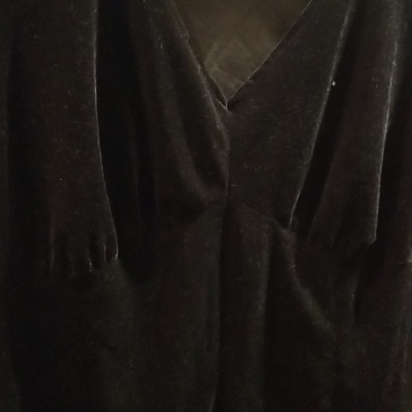 Top - Picture 2 of 3